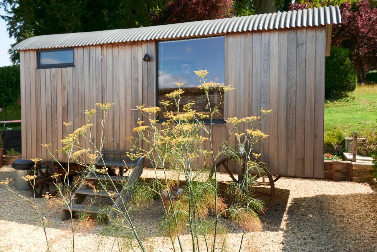 Villa Hut64 à Alderbury Extérieur photo