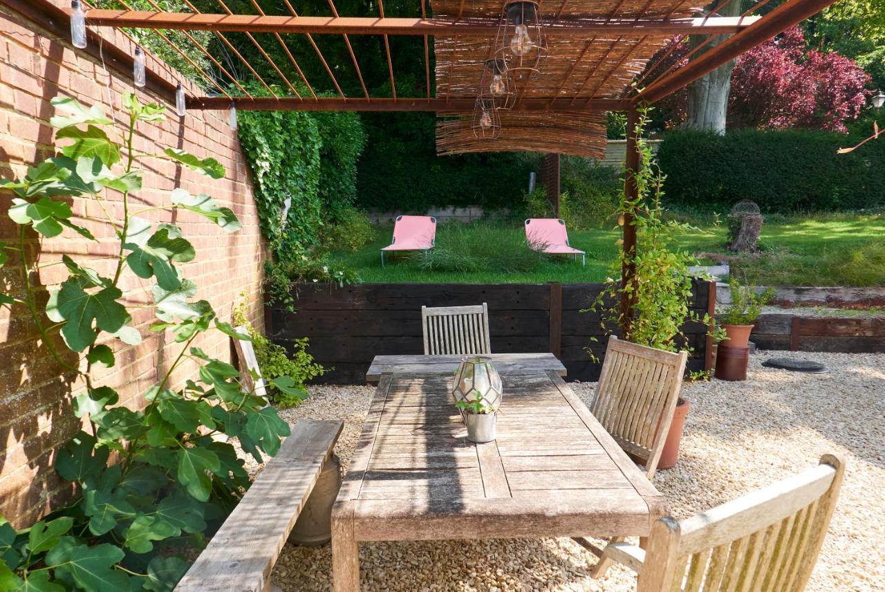 Villa Hut64 à Alderbury Extérieur photo