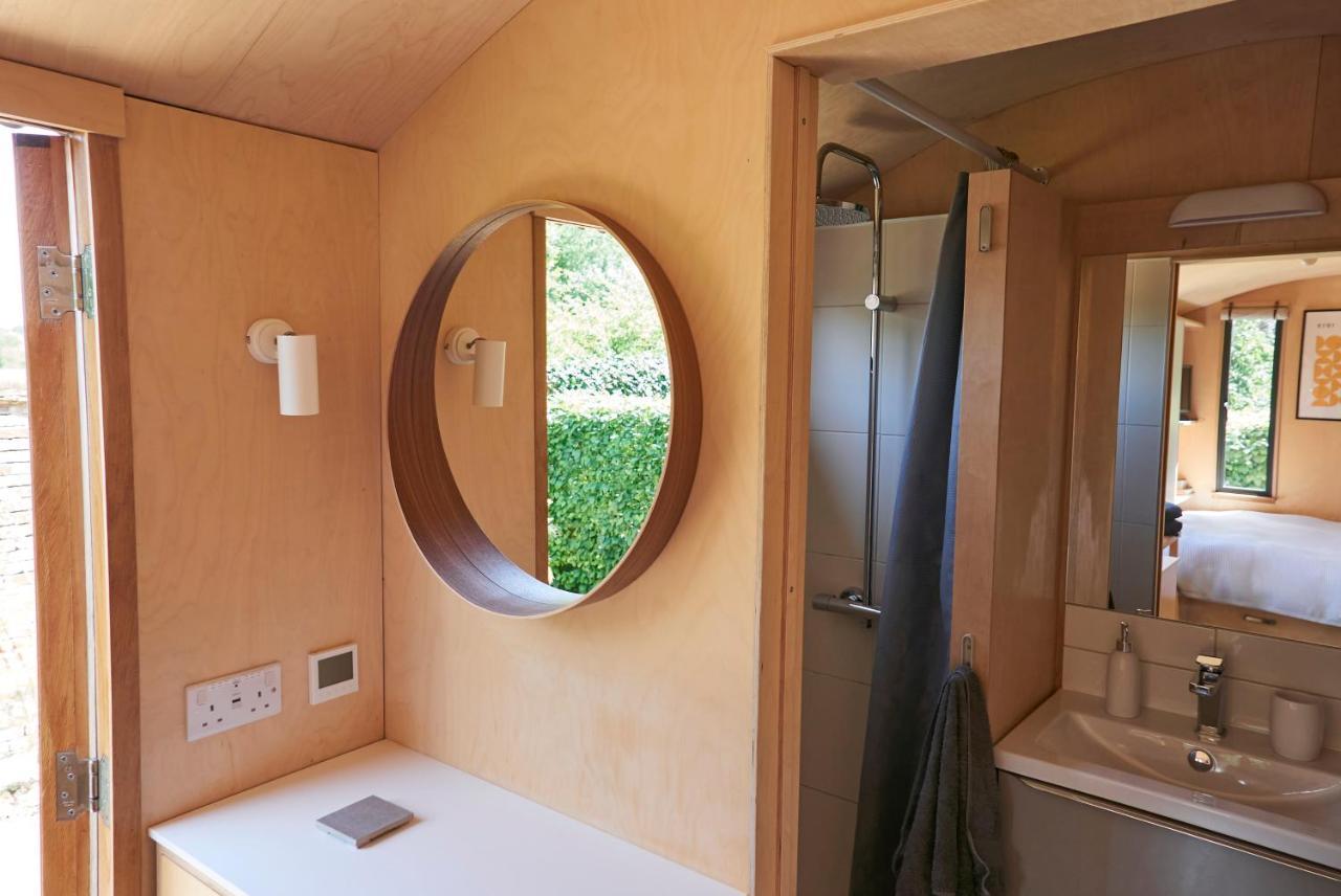 Villa Hut64 à Alderbury Extérieur photo