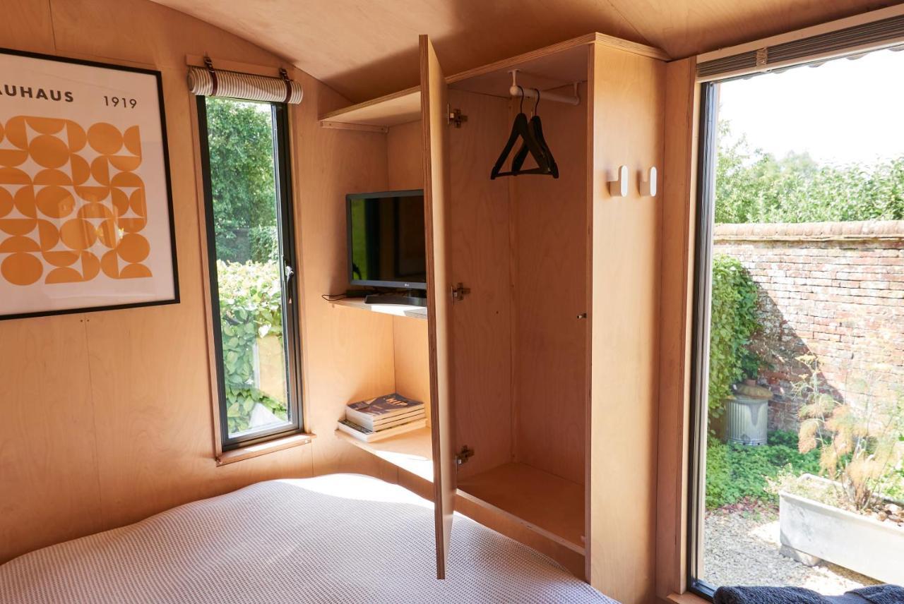 Villa Hut64 à Alderbury Extérieur photo