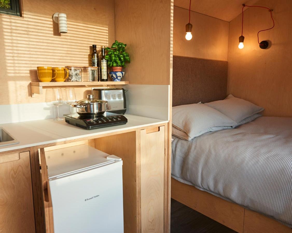 Villa Hut64 à Alderbury Extérieur photo